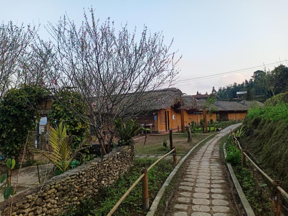 Hoàng Su Phì Bungalow Esterno foto